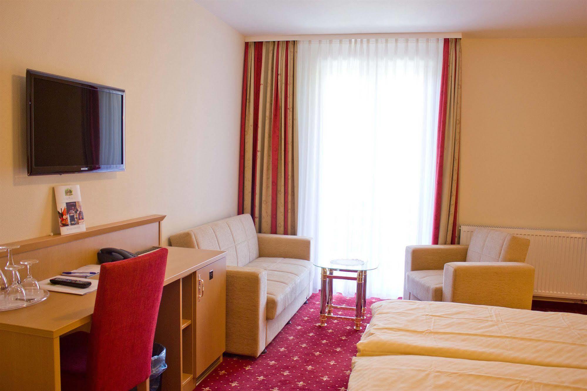 Waldhotel Forellenhof Baden-Baden Exterior photo