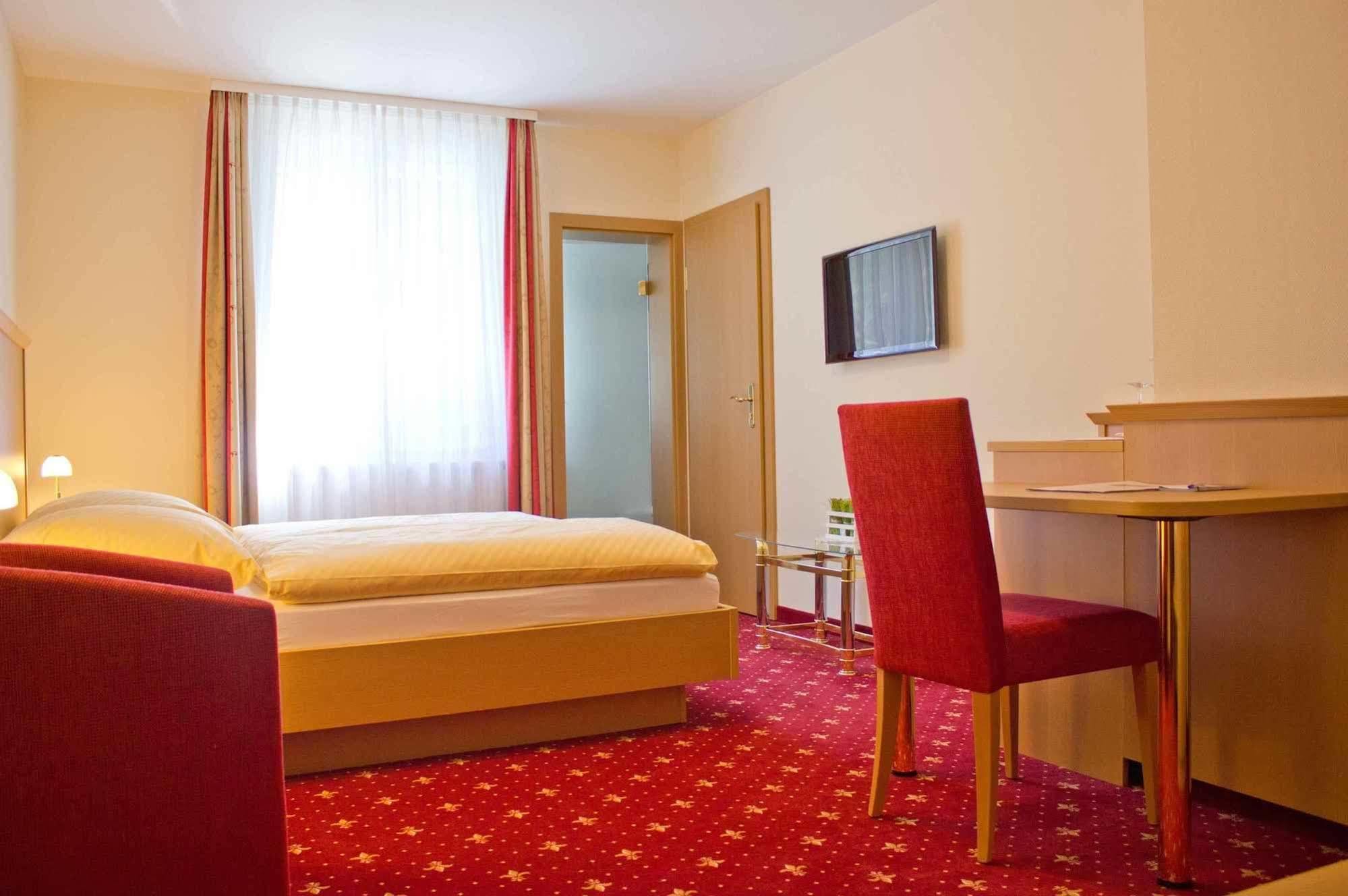 Waldhotel Forellenhof Baden-Baden Exterior photo